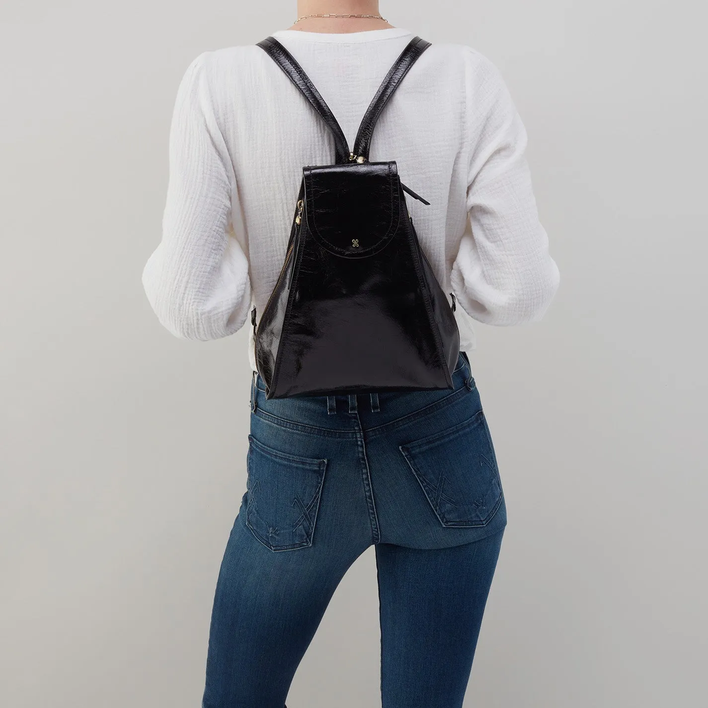 Betta Backpack In Polished Leather - Natural